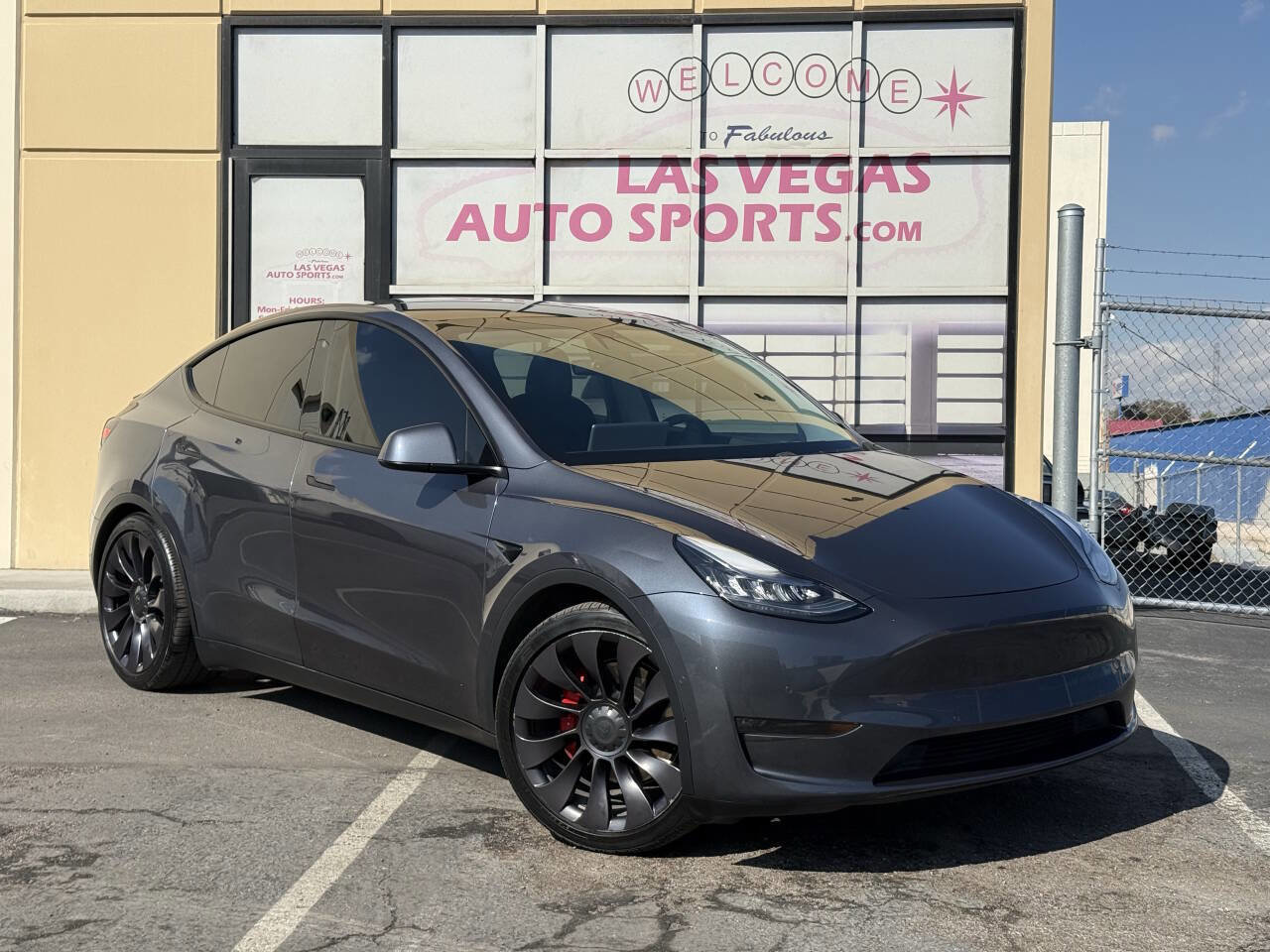 Used 2020 Tesla Model Y Performance image 2