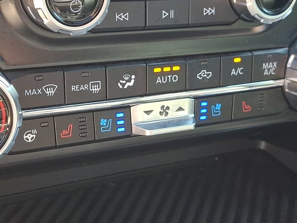 Used 2024 Ford F150 Raptor AWD/4WD image 26
