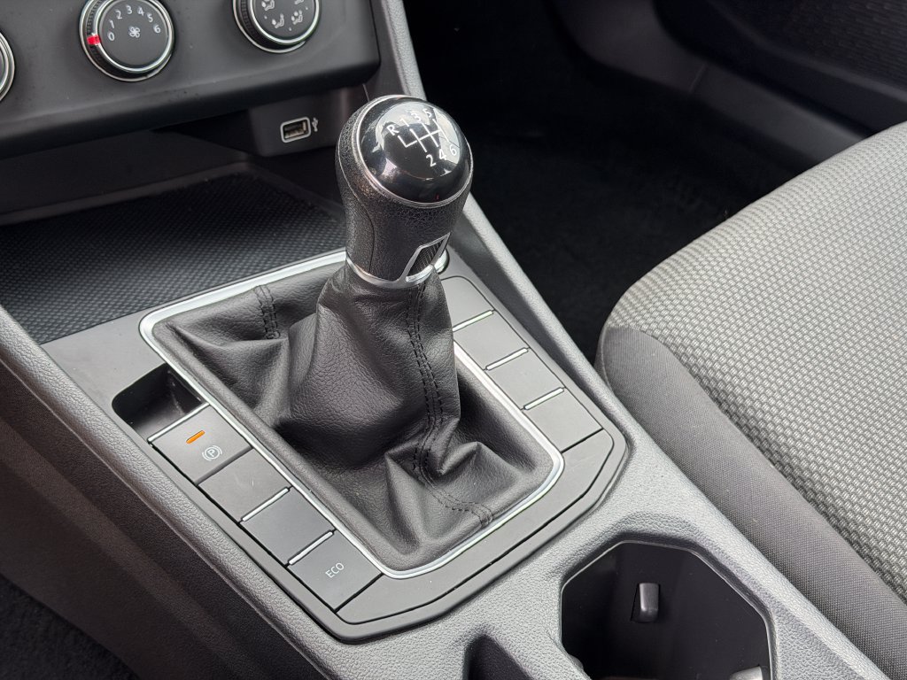 Used 2019 Volkswagen Jetta S w/ Driver Assistance Package FWD image 21