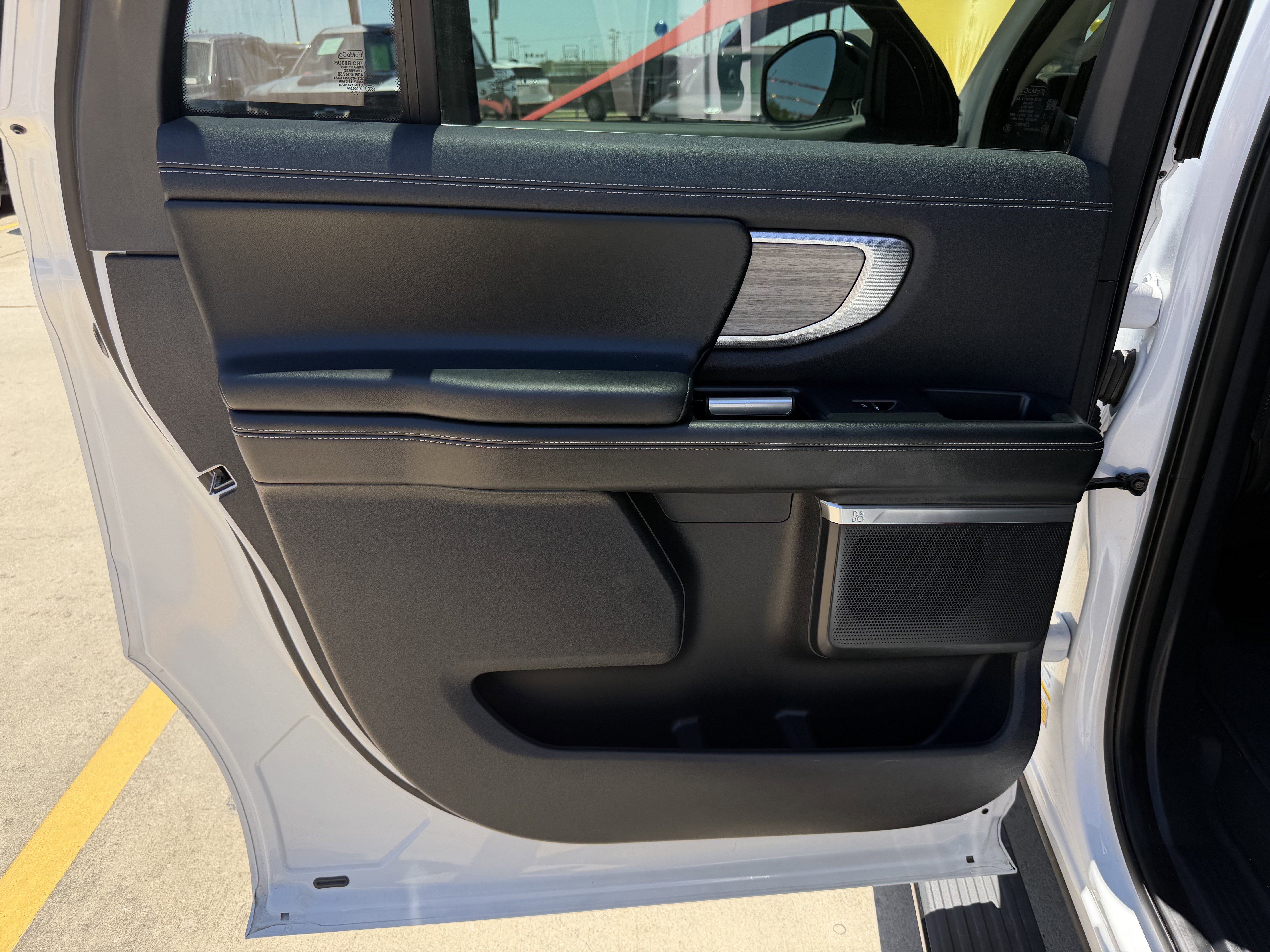 Certified 2025 Ford Expedition Max Platinum AWD/4WD image 15