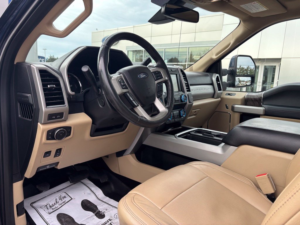 Used 2019 Ford F350 Lariat w/ Lariat Ultimate Package AWD/4WD image 22