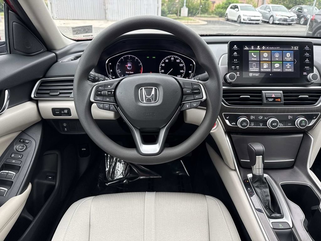 Used 2019 Honda Accord EX image 13