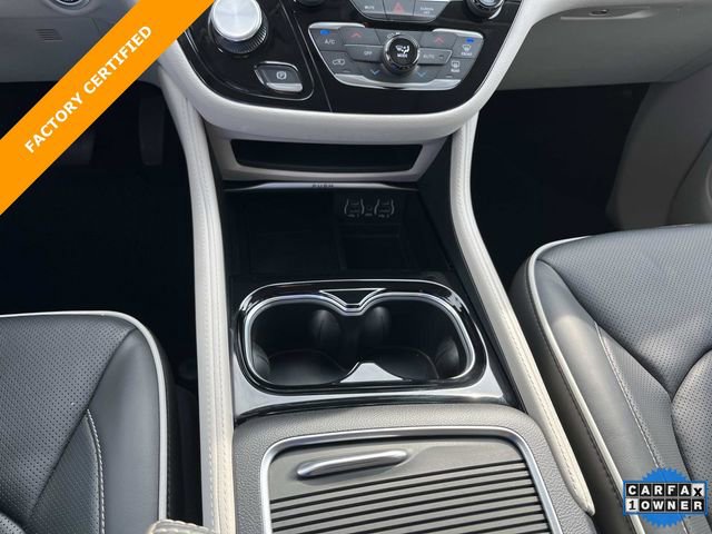 Used 2024 Chrysler Pacifica Limited image 38