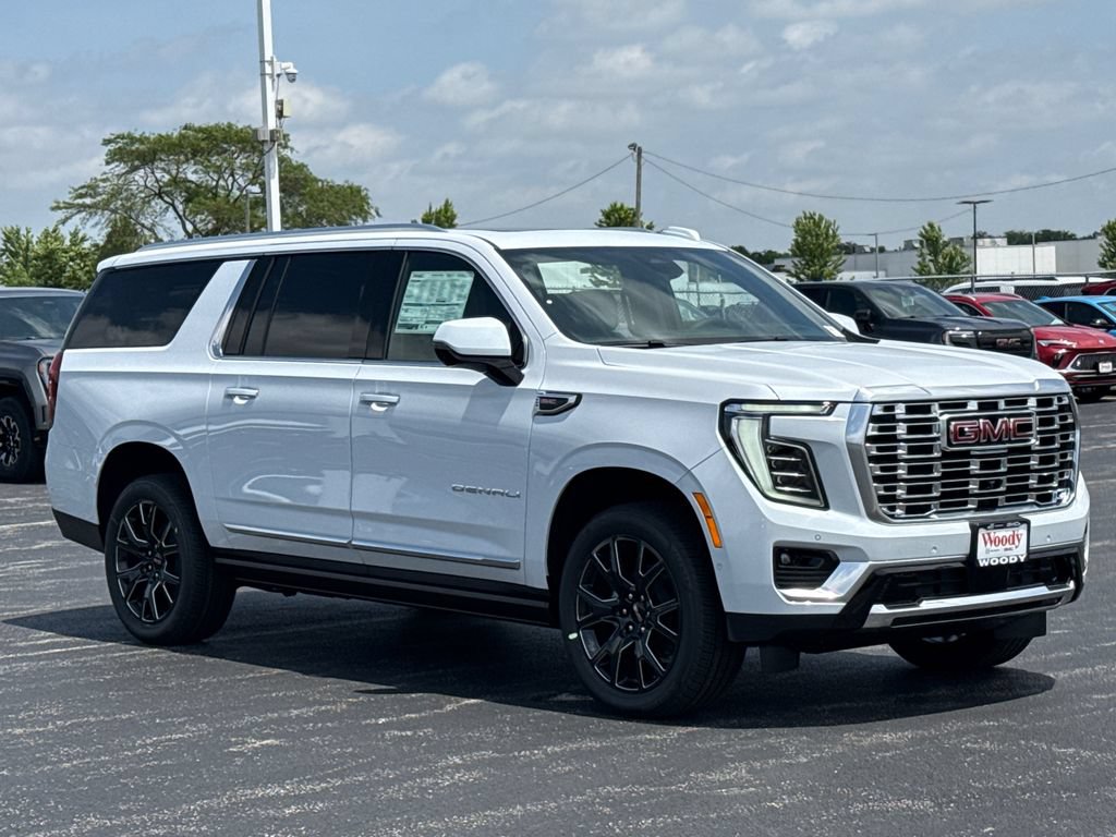 New 2026 GMC Yukon XL Denali w/ Denali Reserve Package AWD/4WD image 6