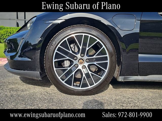 Used 2020 Porsche Taycan 4S image 26