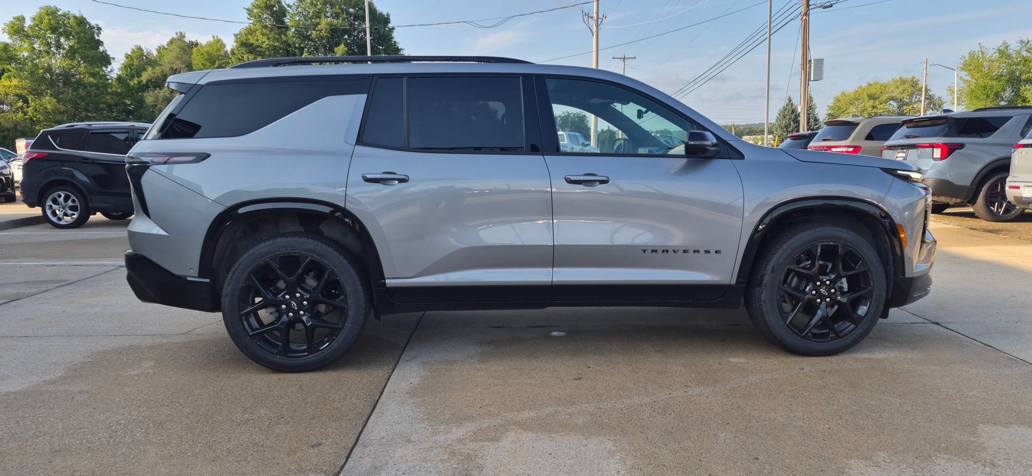 Used 2026 Chevrolet Traverse RS AWD/4WD image 7