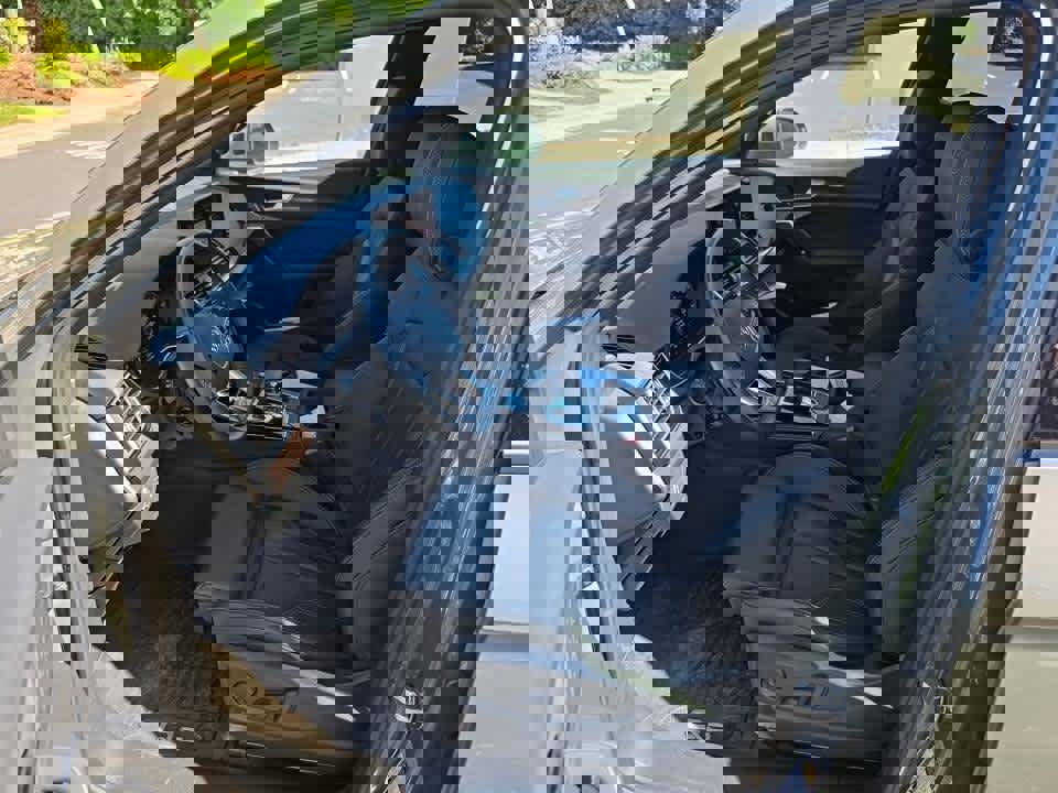 Used 2025 Audi Q5 e Premium Plus w/ Premium Plus Package image 12