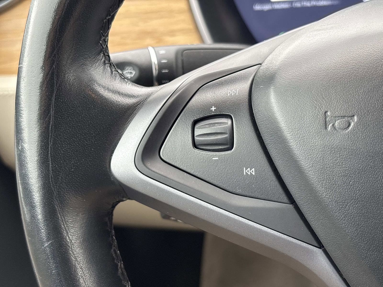 Used 2019 Tesla Model S 100D image 18