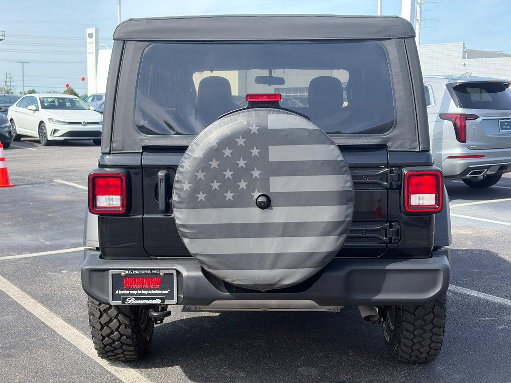 Used 2022 Jeep Wrangler Unlimited Sport AWD/4WD image 6