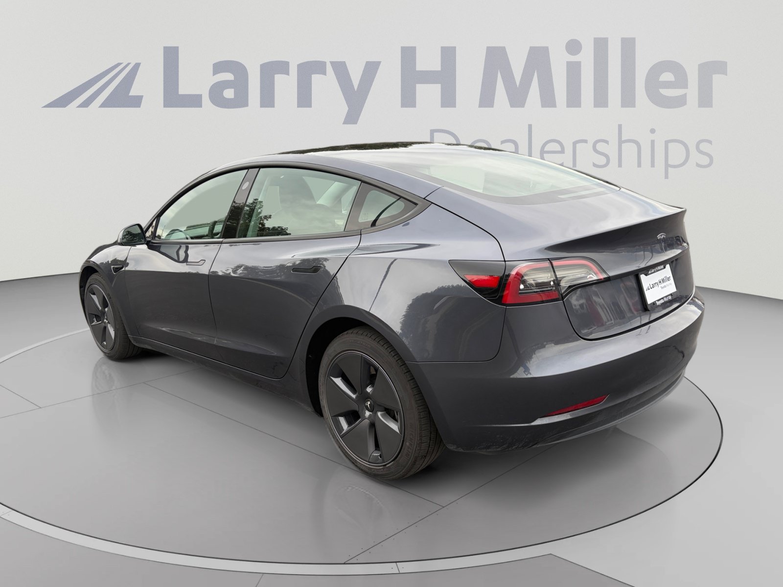 Used 2023 Tesla Model 3 Standard Range RWD image 3