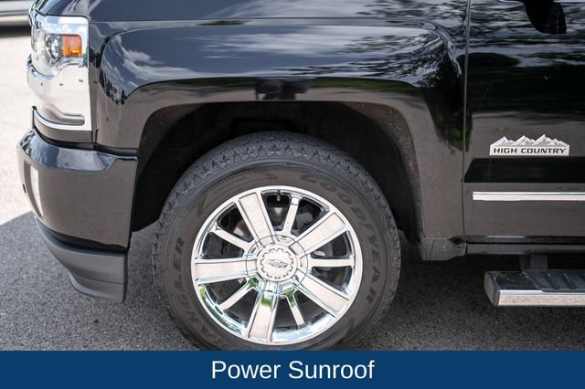 Used 2018 Chevrolet Silverado 1500 High Country AWD/4WD image 10