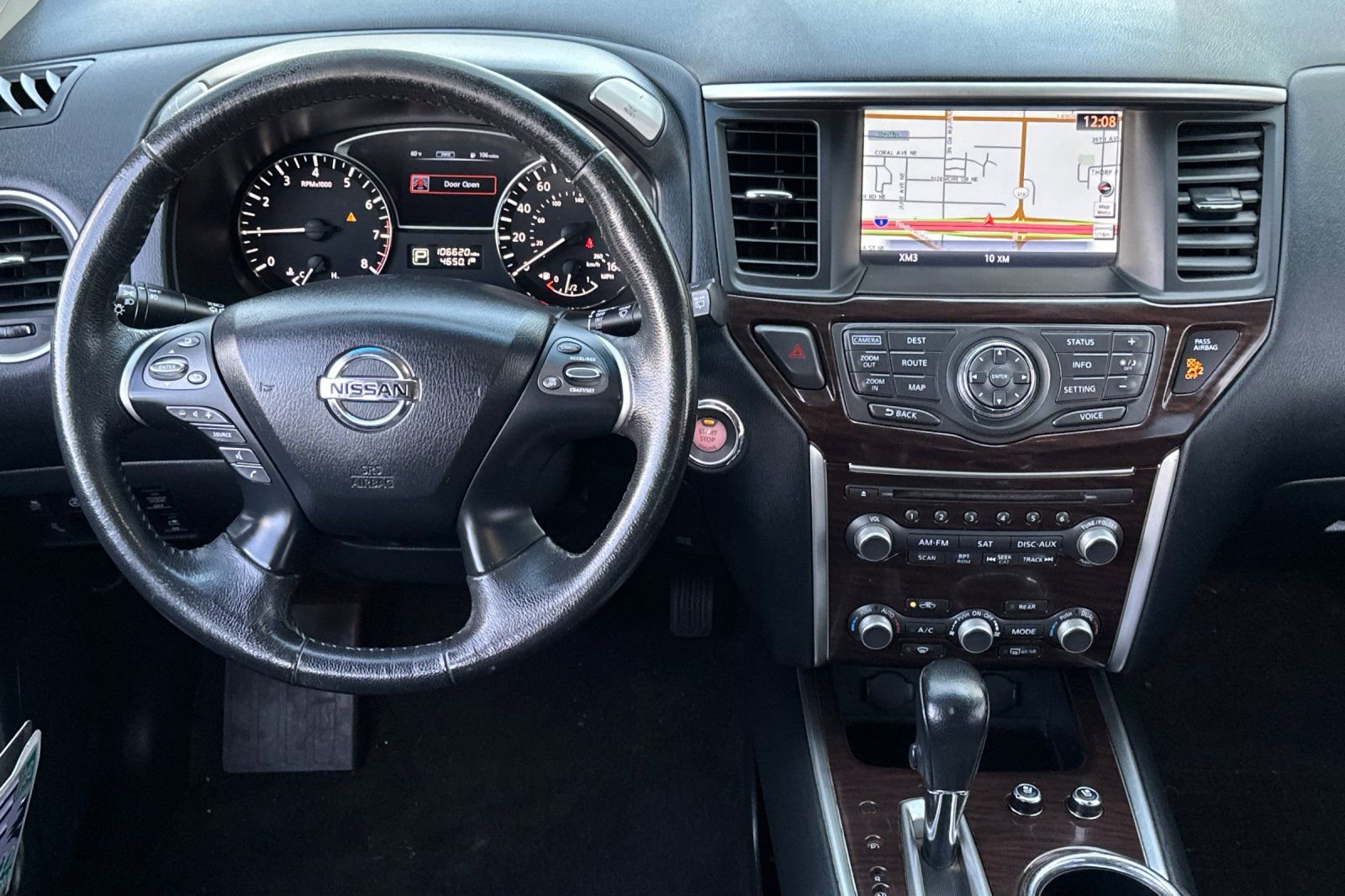 Used 2015 Nissan Pathfinder Platinum w/ Cargo Package AWD/4WD image 14