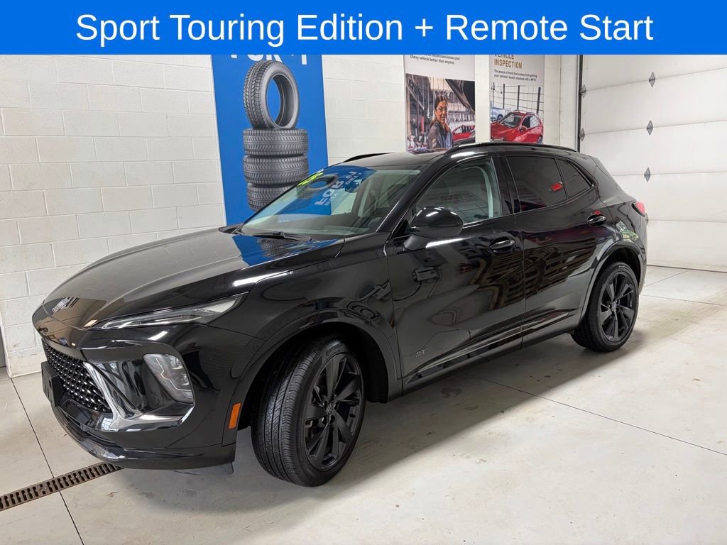 Used 2025 Buick Envision Sport Touring image 5