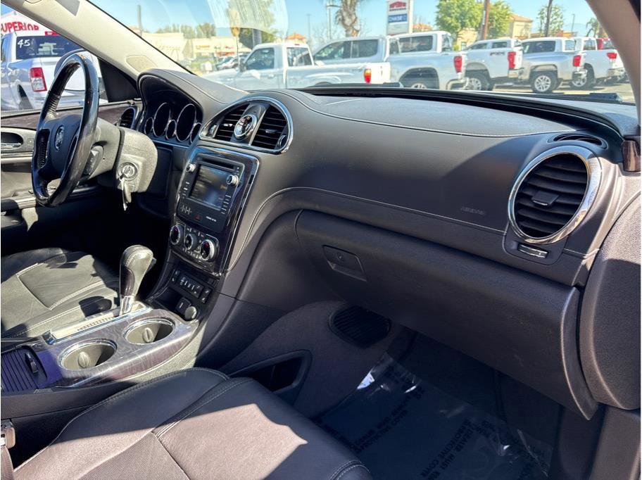 Used 2017 Buick Enclave Leather image 15