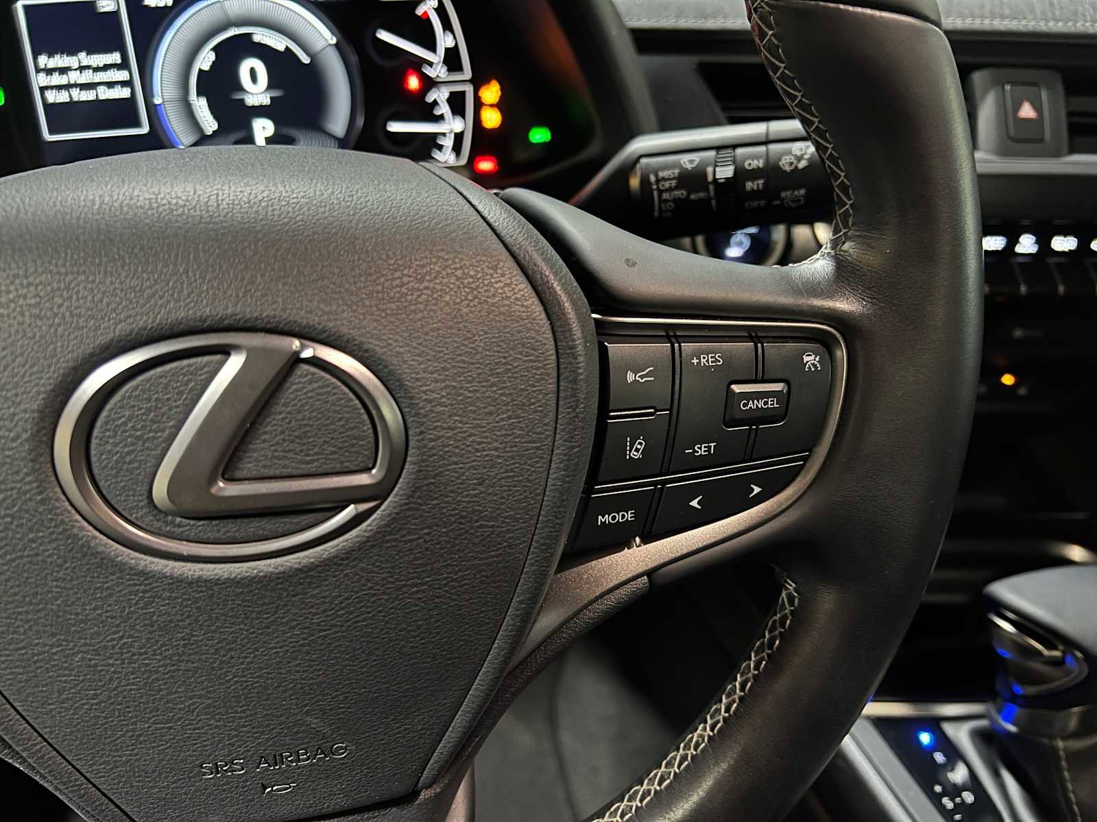 Used 2021 Lexus UX 250h w/ Premium Package image 28