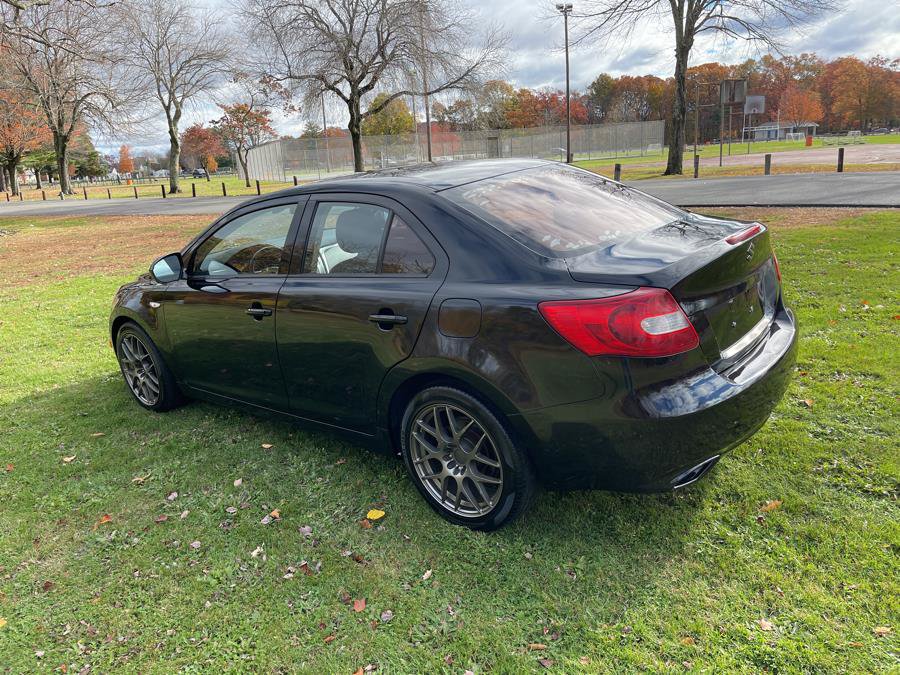 Used 2010 Suzuki Kizashi GTS FWD image 15