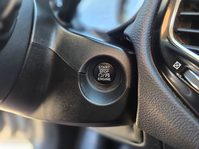 Used 2018 Jeep Compass Limited w/ Navigation Group FWD image 32