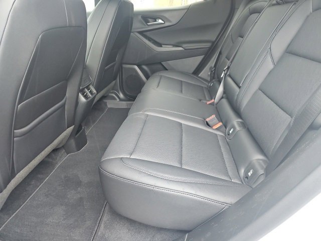 New 2026 Chevrolet Equinox LT w/ Convenience Package II image 13