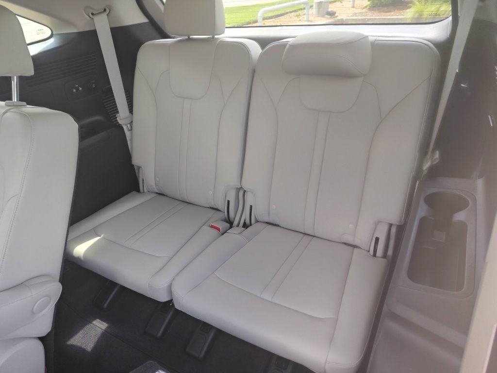 Used 2023 Kia Sorento SX FWD image 7