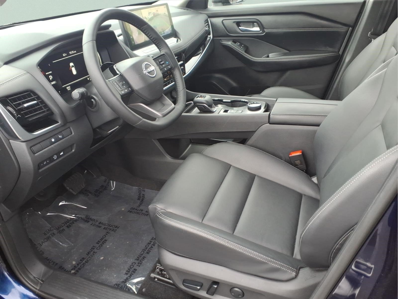 Certified 2025 Nissan Rogue SL w/ Tech Package AWD/4WD image 11