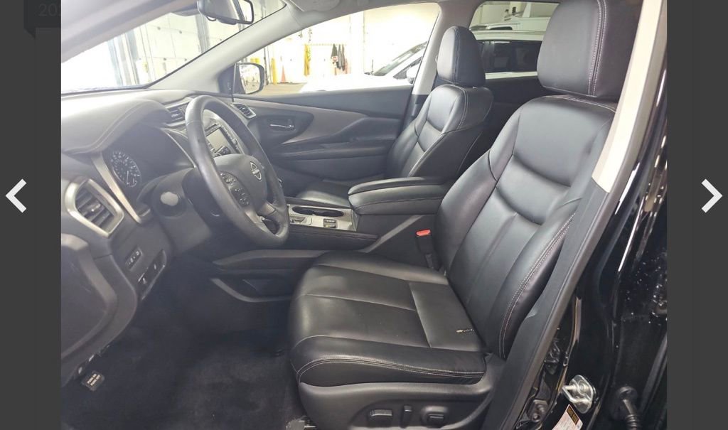 Used 2024 Nissan Murano SV w/ SV Midnight Edition Package image 11
