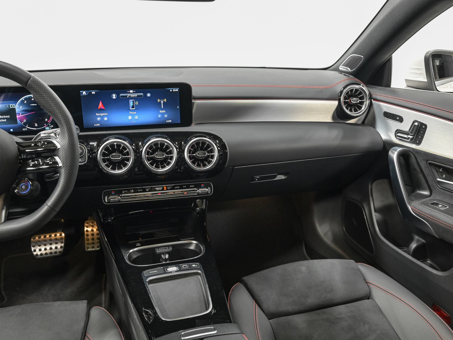 Used 2025 Mercedes-Benz CLA 45 AMG 4MATIC image 30