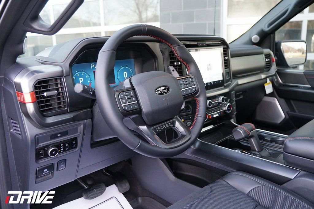Used 2025 Ford F150 Raptor image 21