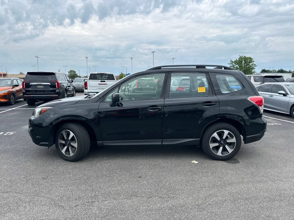 Used 2017 Subaru Forester 2.5i w/ Alloy Wheel Package AWD/4WD image 7