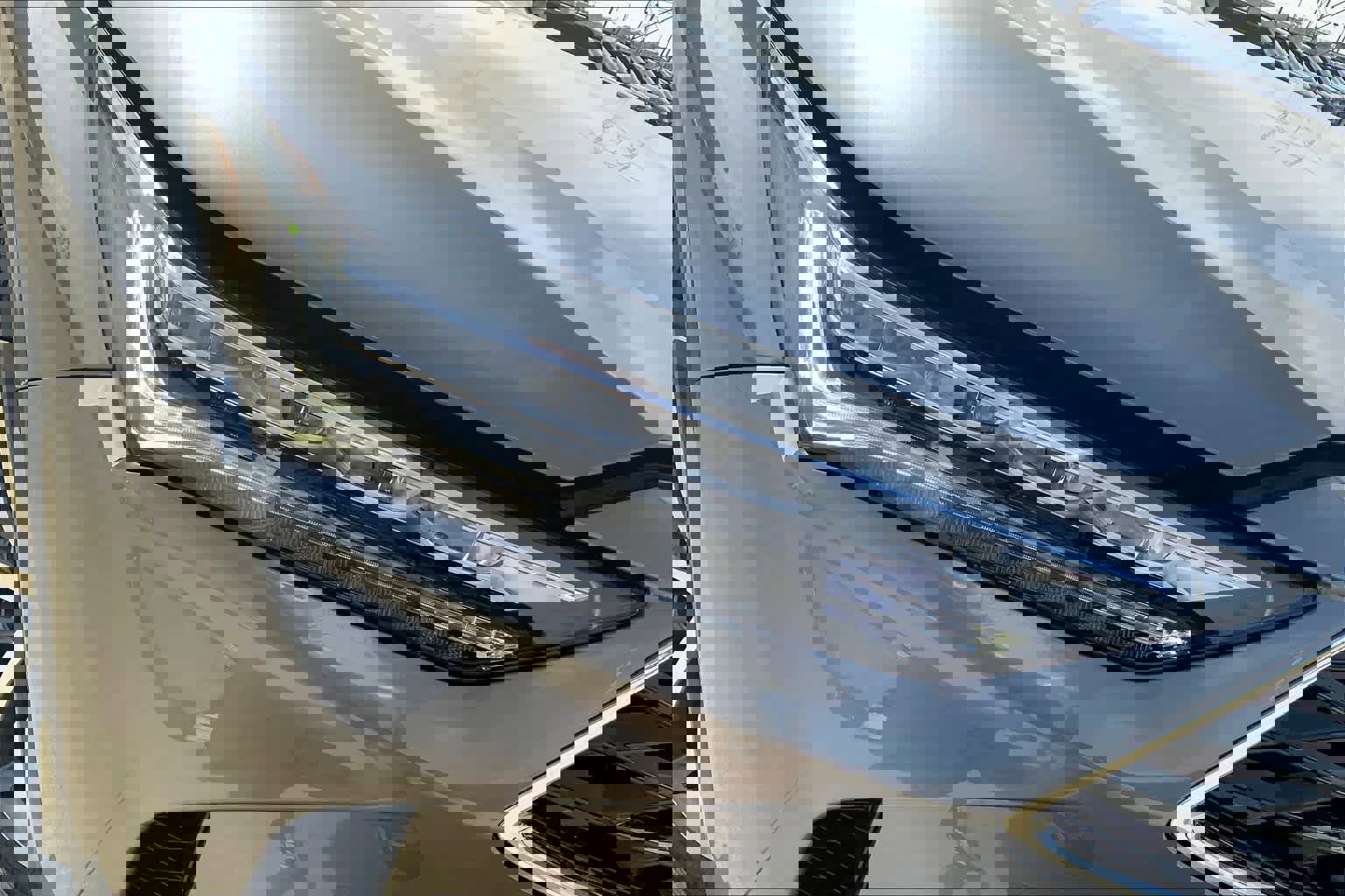 Used 2025 Acura MDX FWD w/ Technology Package image 13