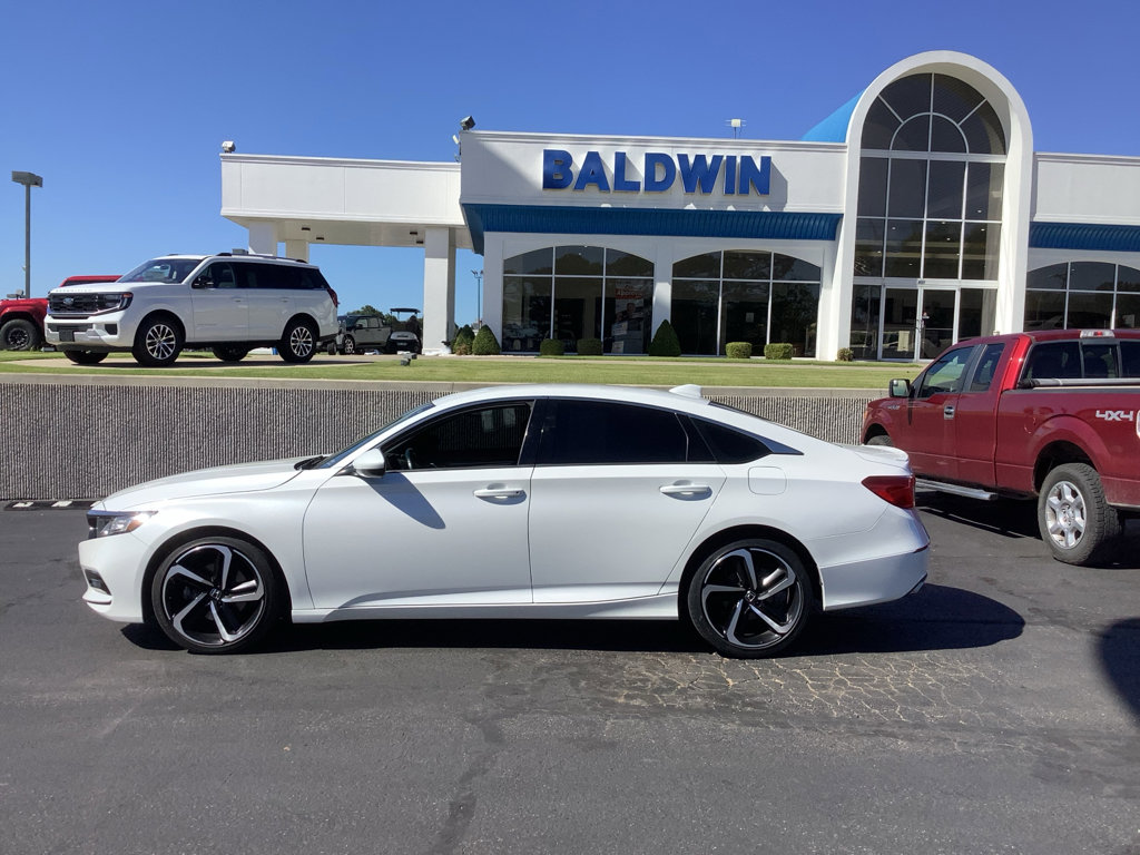 Used 2020 Honda Accord Sport image 4