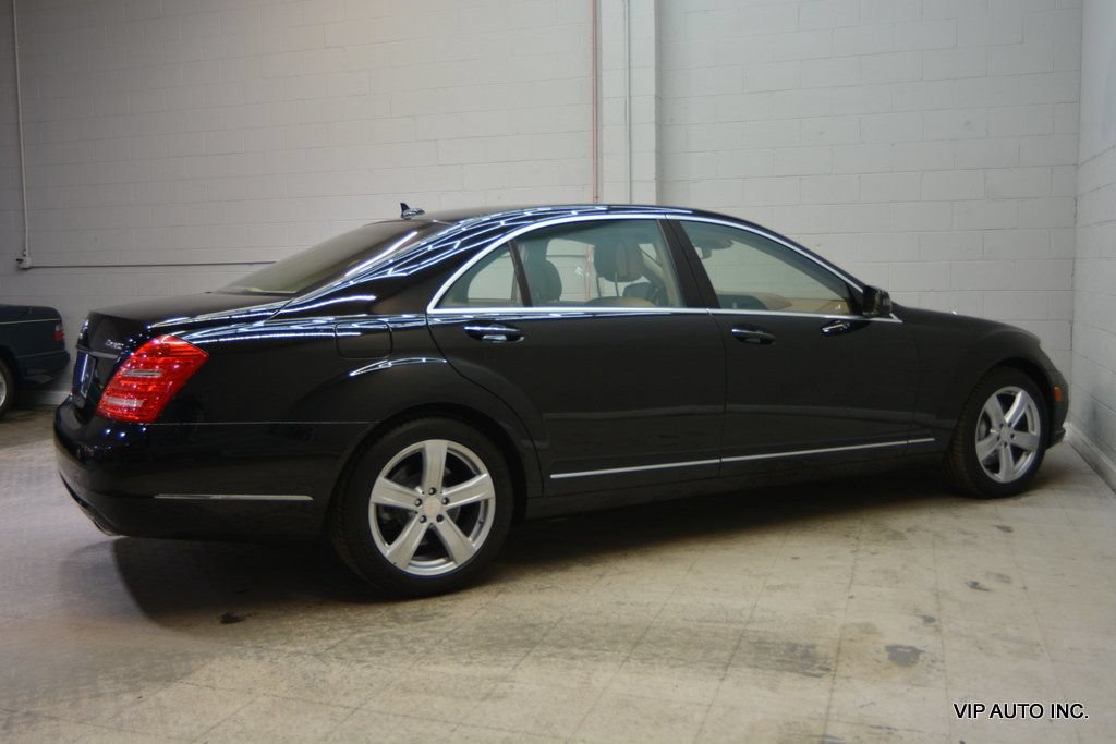 Used 2010 Mercedes-Benz S 550 4MATIC image 31