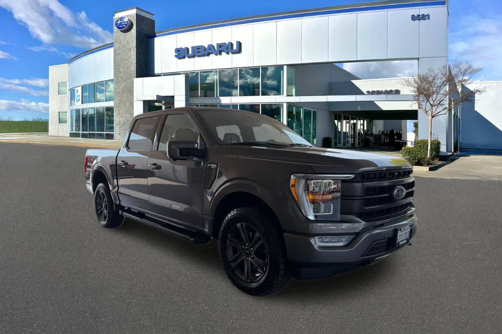 Used 2023 Ford F150 Lariat w/ Max Trailer Tow Package AWD/4WD image 5