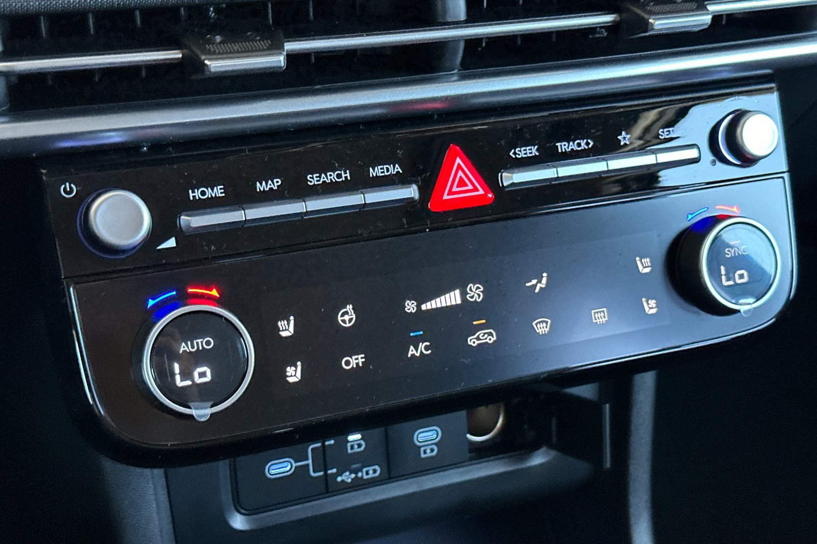 New 2025 Hyundai Tucson Limited AWD/4WD image 21