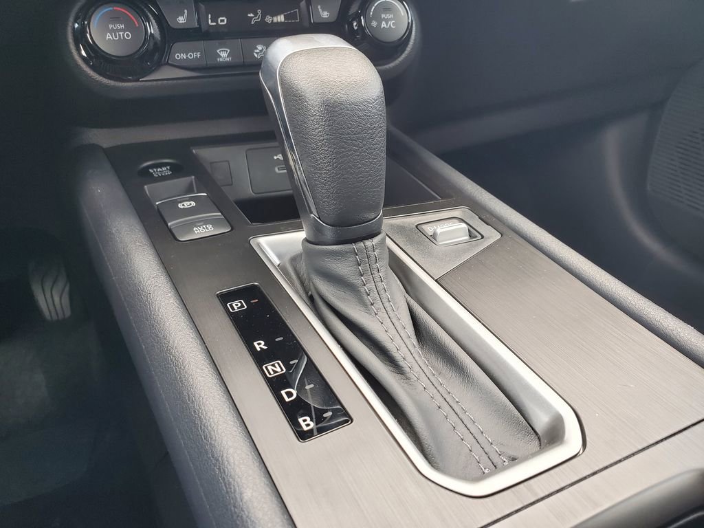 New 2026 Nissan Kicks SV w/ SV Premium Package image 17