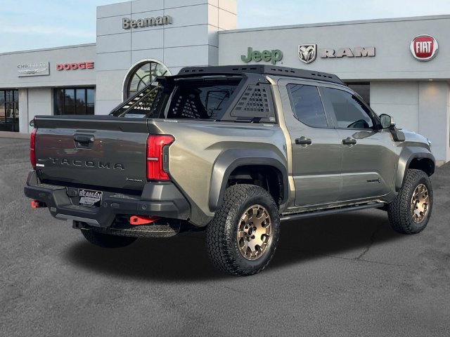 Used 2025 Toyota Tacoma 4x4 Double Cab Hybrid image 7
