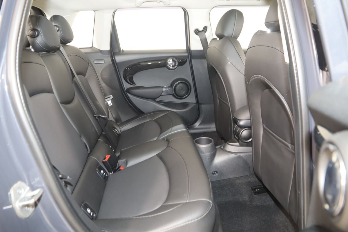 Used 2021 MINI Cooper S FWD image 13
