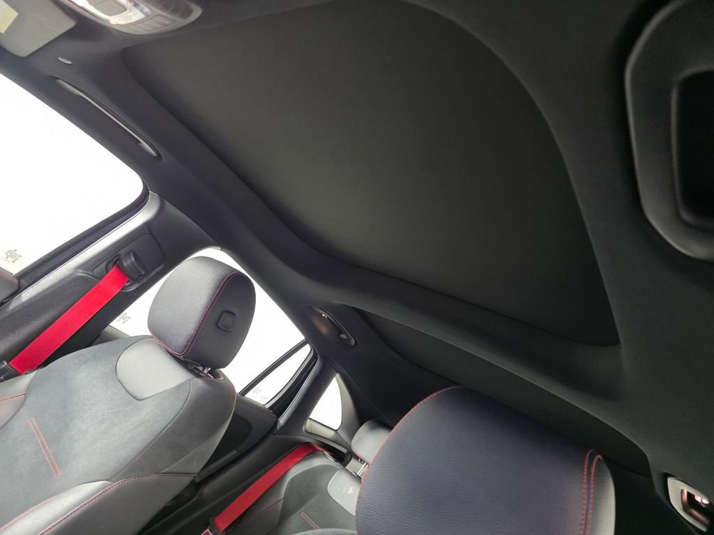 Used 2023 Mercedes-Benz GLA 35 AMG 4MATIC image 21