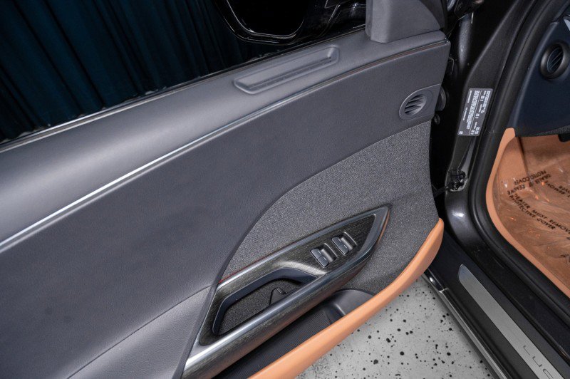 Used 2025 Lucid Air Touring image 13