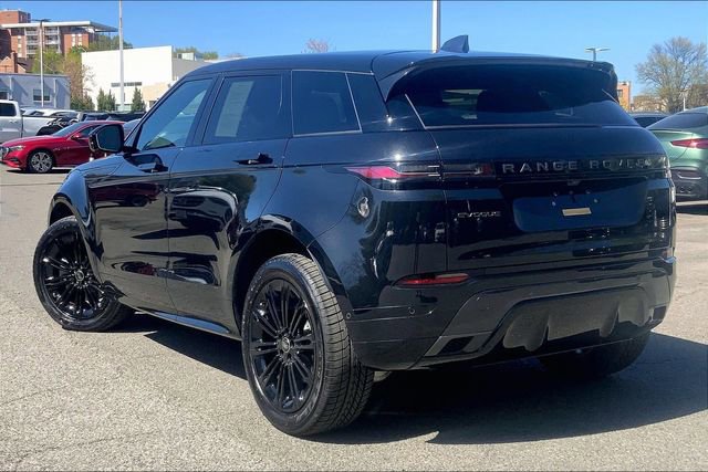 Used 2026 Land Rover Range Rover Evoque Dynamic SE AWD/4WD image 10