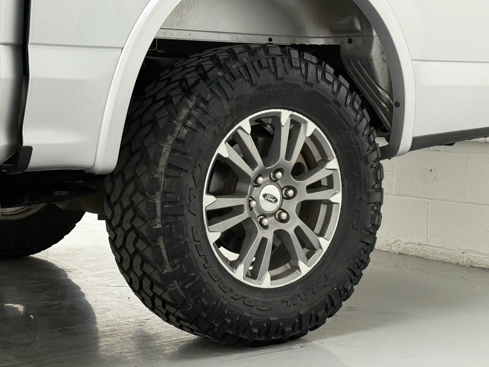 Used 2019 Ford F150 Lariat w/ FX4 Off-Road Package image 45