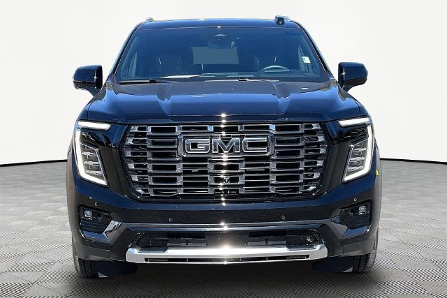 Used 2026 GMC Yukon Denali Ultimate AWD/4WD image 2