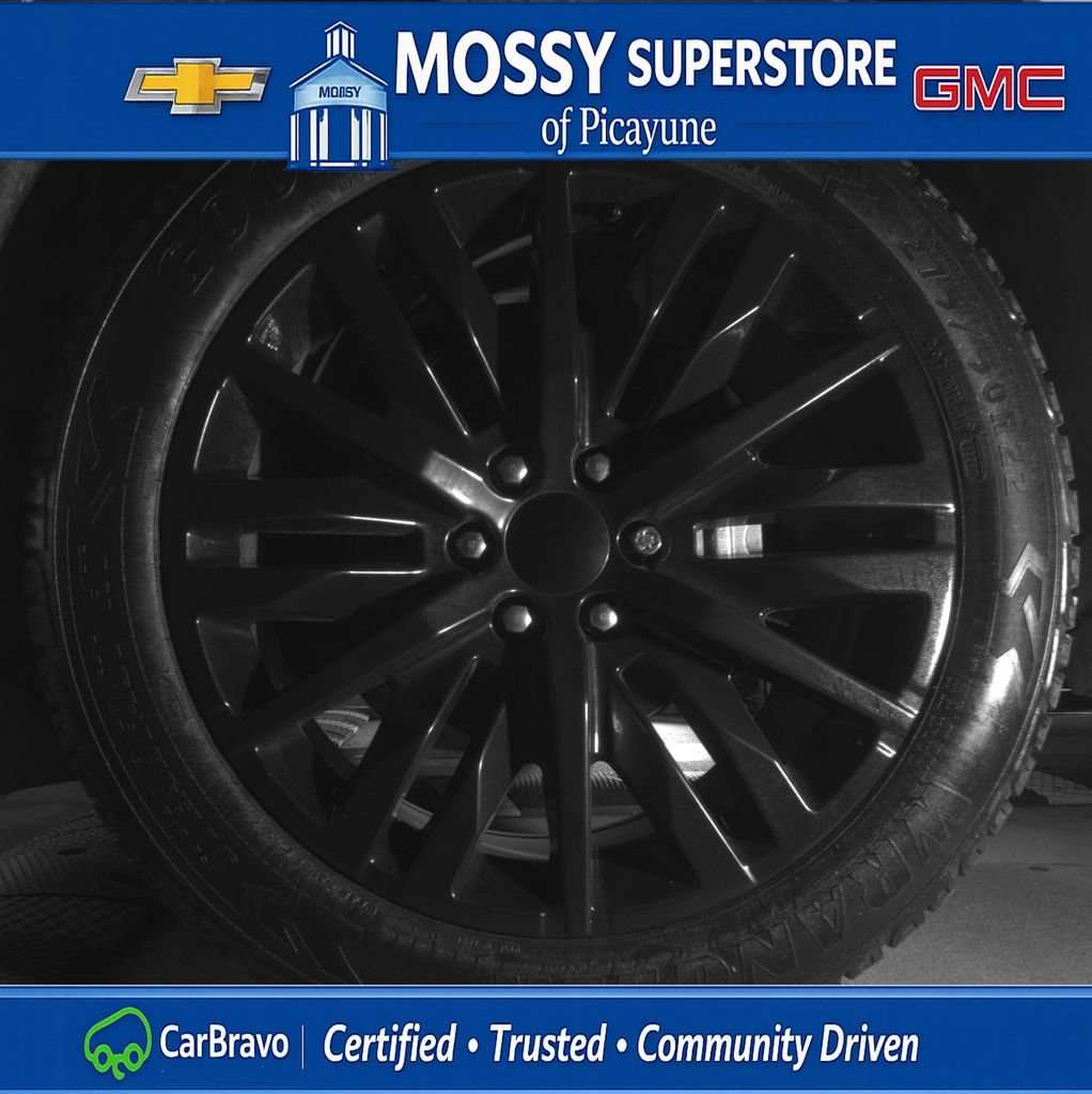 Certified 2021 GMC Yukon Denali w/ Denali Premium Package RWD image 11