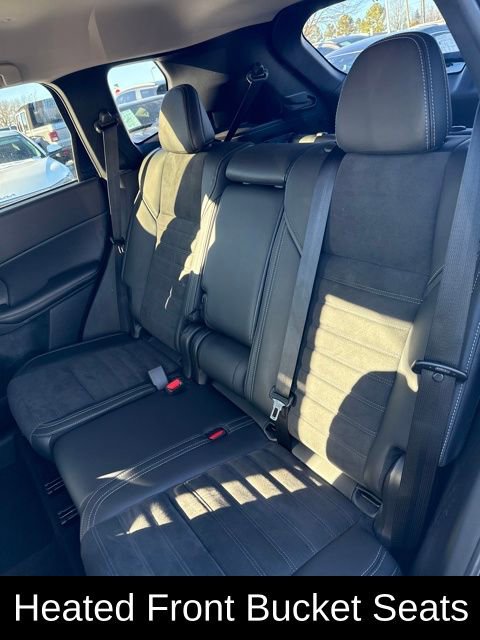 Used 2024 Mitsubishi Outlander SE image 17