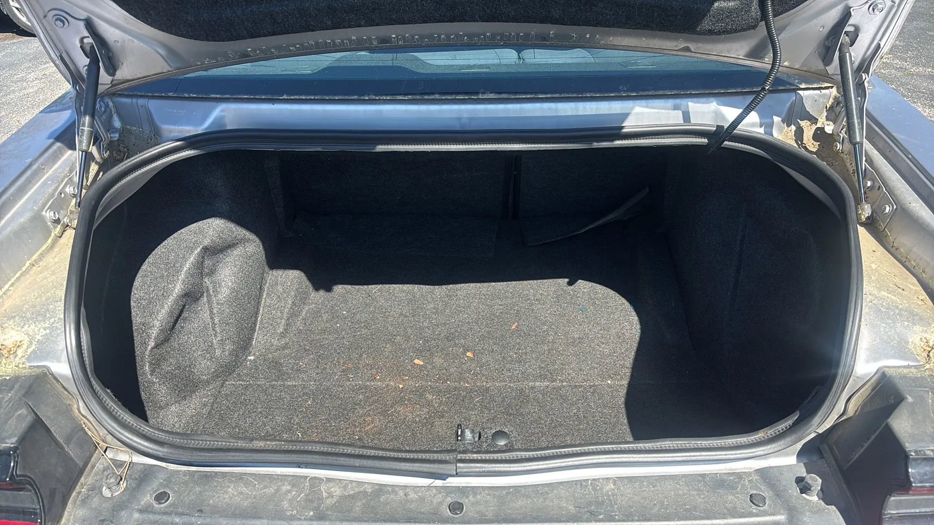 Used 2017 Dodge Challenger SXT image 12