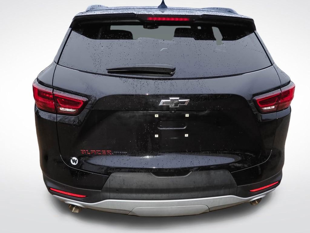 Used 2023 Chevrolet Blazer LT image 6