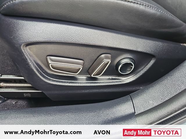 Used 2016 Toyota Prius Four image 12