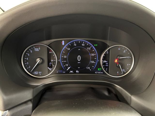 Used 2024 Buick Enclave Avenir w/ Avenir Technology Package image 25