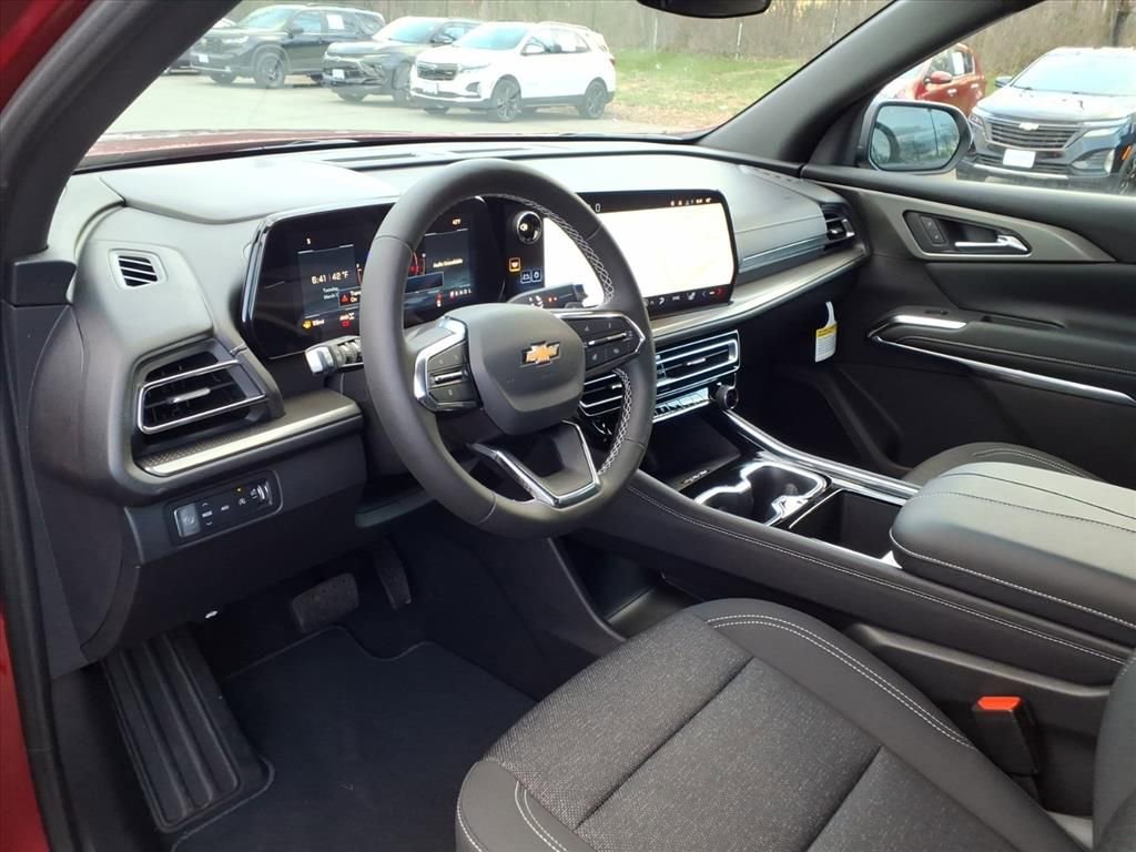 New 2026 Chevrolet Traverse LT image 12