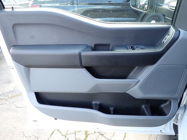 New 2026 Ford F450 XL w/ XL Chrome Package image 17