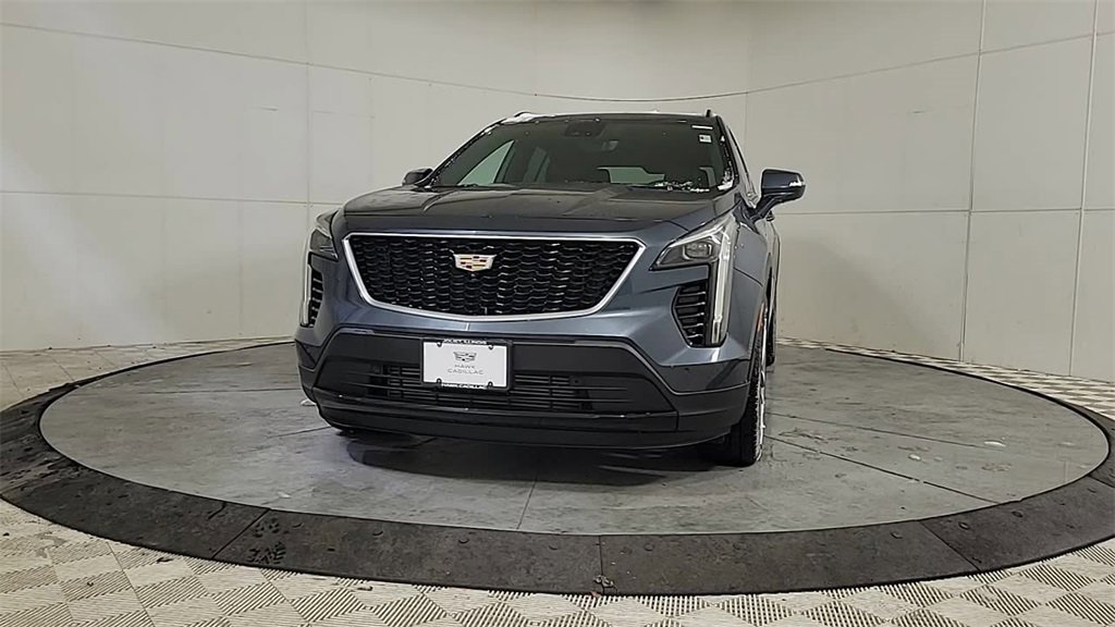 Used 2019 Cadillac XT4 Sport image 3